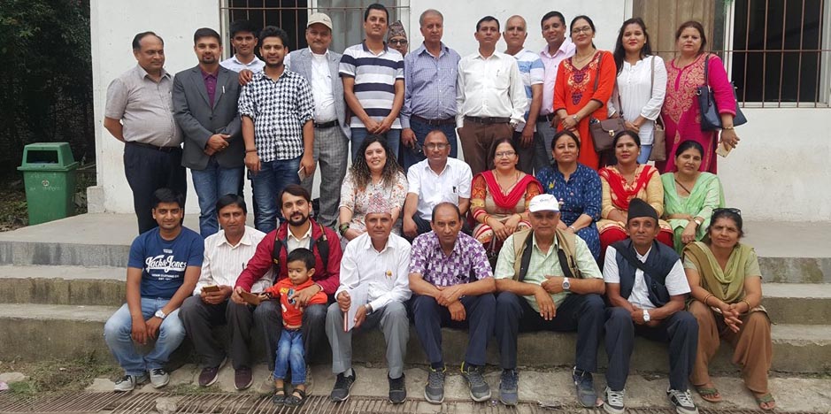 आत्मबोध माध्यमिक विद्यालयको पूर्व विद्यार्थी समाजमा भाष्करमणी ज्ञवाली