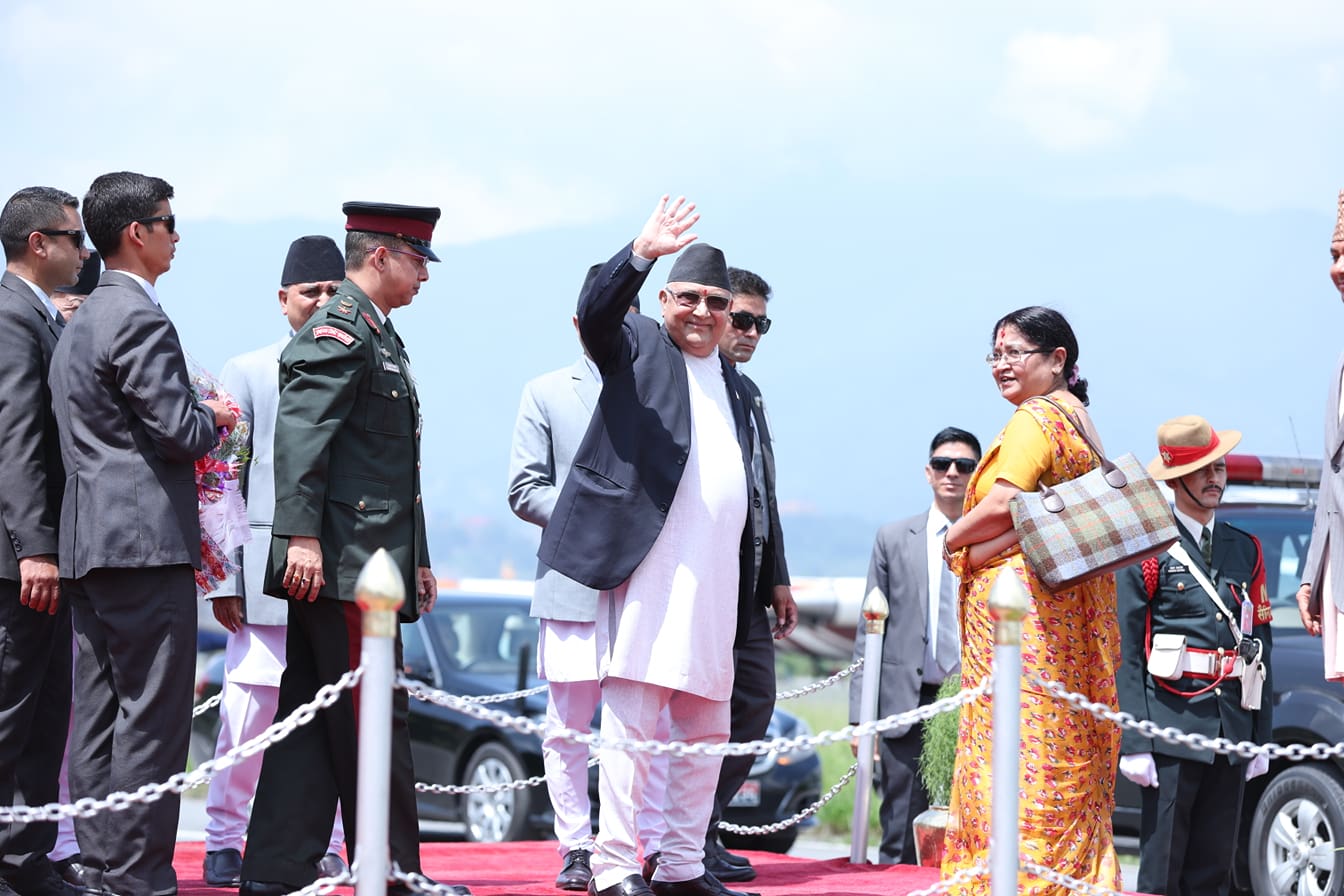 प्रधानमन्त्री ओली सिंगापुर प्रस्थान, कार्यवाहक प्रधानमन्त्रीको जिम्मा पोखरेललाई