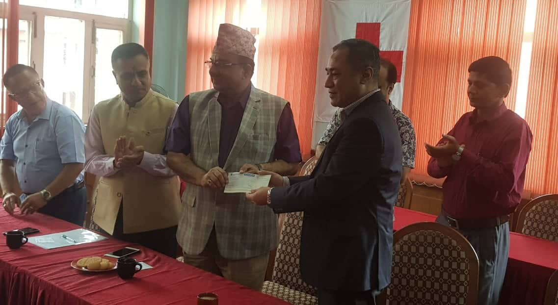 इन्भेष्टमेन्ट बैंक र रेडक्रसबीच संझौता