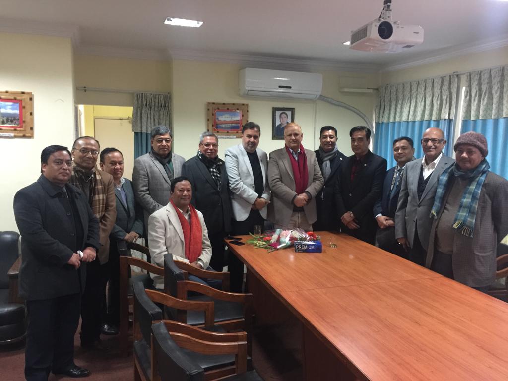 व्यवसायिक क्षेत्रमा दखा परेका समस्याको समाधान हुन्छ : मन्त्री भट्ट