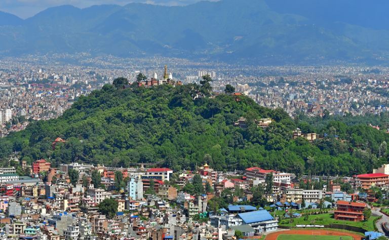 धुम्मिएको काठमाडौं विस्तारै उज्यालिदै, आजबाट मौसममा सुधार भएको मौसम विभागको भनाई
