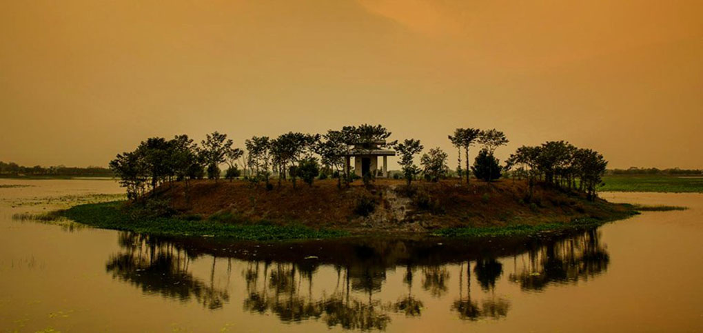 उच्चस्तरीय भ्रमणसँगै बर्जु तालमा पर्यटकको भीड लाग्न थाल्यो