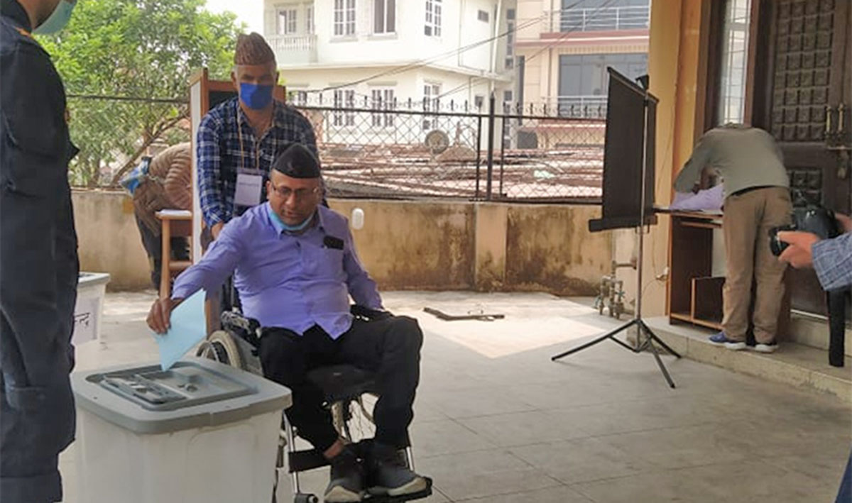 आज मुलुकभरका पत्रकारहरूको नेतृत्व छान्ने निर्वाचन हुँदै