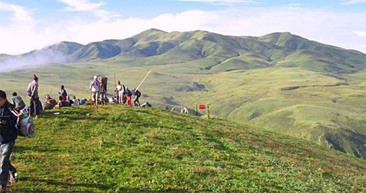सङ्क्रमण घटेसँगै आन्तरिक पर्यटक बढे