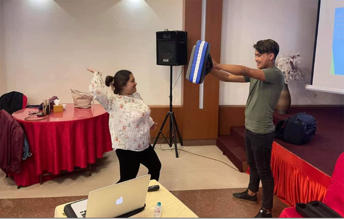 कुमारी बैंकद्वारा महिलाहरुलाई आत्मरक्षा प्रशिक्षण दिन सुरू, देशव्यापी प्रशिक्षण दिइने