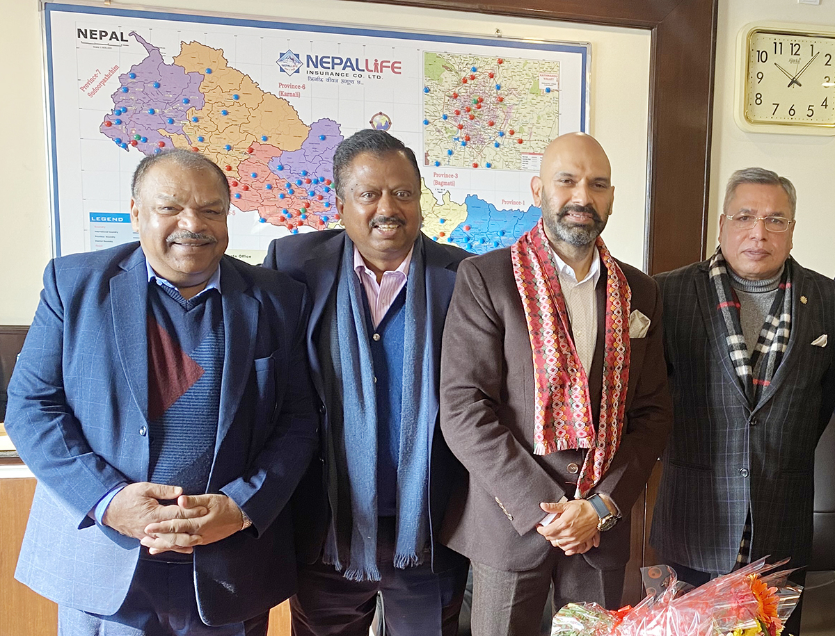 नेपाल लाइफको सिनियर डिसिओमा प्रवीण रमण पराजुली
