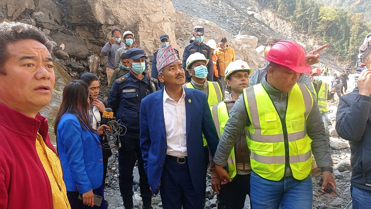मेलम्चीको पानी चैतभित्रै काठमाडौं आउने आउने संभावना, मन्त्री चौधरीले दिए निर्देशन