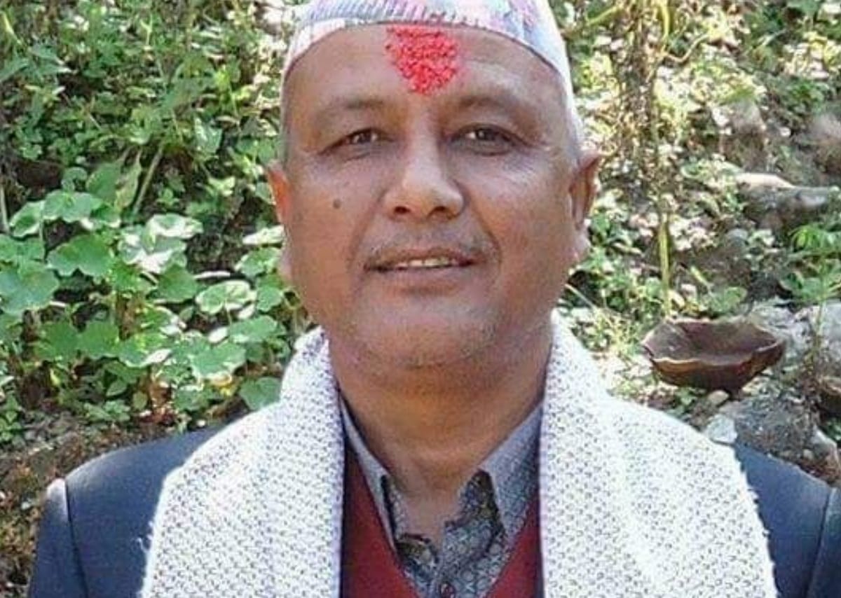 ओलीको गृहनगर दमकमा एमाले पराजित, मेयर पदमा राप्रपाका थापा र उपमेयरमा कांग्रेसकी भट्टराई निर्वाचित
