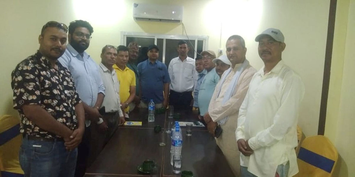 बाँकेका गार्मेन्ट व्यवसायी संगठित, चन्द्रबहादुर श्रेष्ठको अध्यक्षतामा नयाँ कार्यसमिति