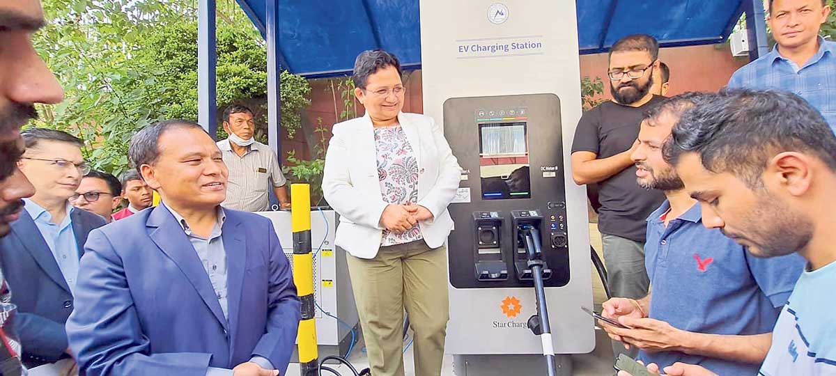 प्रतिकिमि ७० पैसामा गुड्छ विद्युतीय सवारी