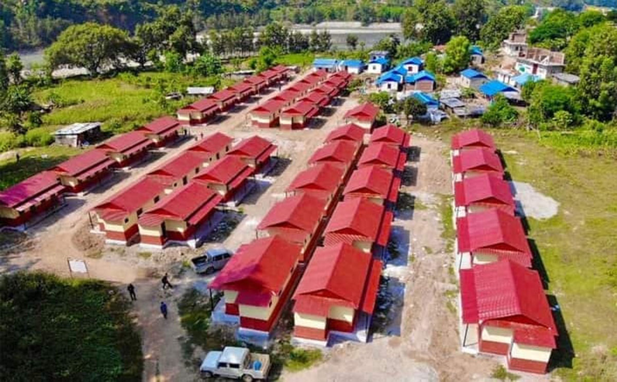 यसरी घाममा सुकिरहेको छ १ करोड बढी लगानी भएको नमुनावस्ती