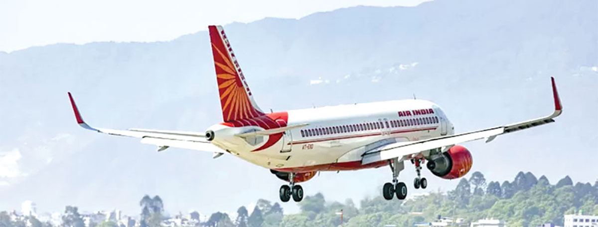 आकाशमा झन्डै जहाज ठोक्किएको घटनामा एयर इन्डियाका चालक दल दोषी, चालक दललाई प्रतिबन्ध