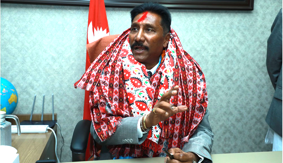 श्रम मन्त्रालयलाई मर्यादित र प्रतिष्ठित बनाउने नवनियुक्त मन्त्री भण्डारीको प्रतिबद्धता