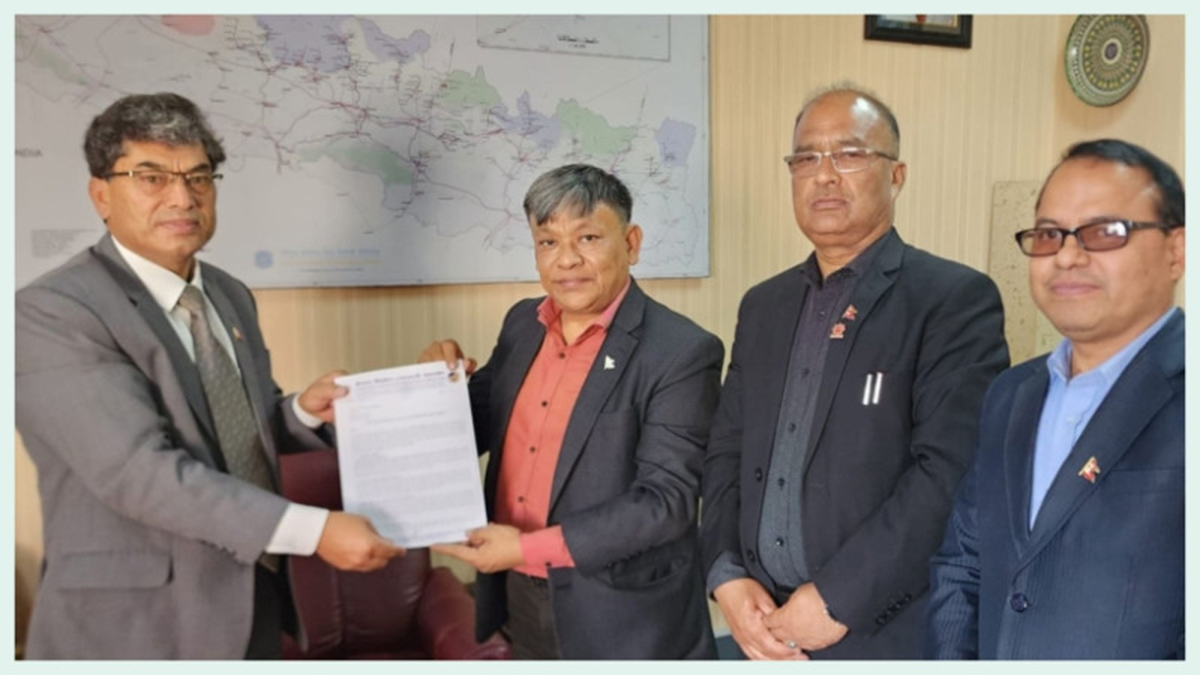 निर्माण व्यवसायी र राष्ट्रिय योजना आयोगका उपाध्यक्षबीच भेट, ‘व्यवसायीको ठूलो रकम भुक्तानी रोकिँदा अर्थतन्त्र चलायमान भएन’