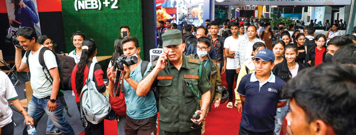 एक दिन पनि नचल्दै शैक्षिक मेला बन्द, नियम विपरित मेला सञ्चालन गरेको काठमाडौँ महानगरपालिकाको ठहर