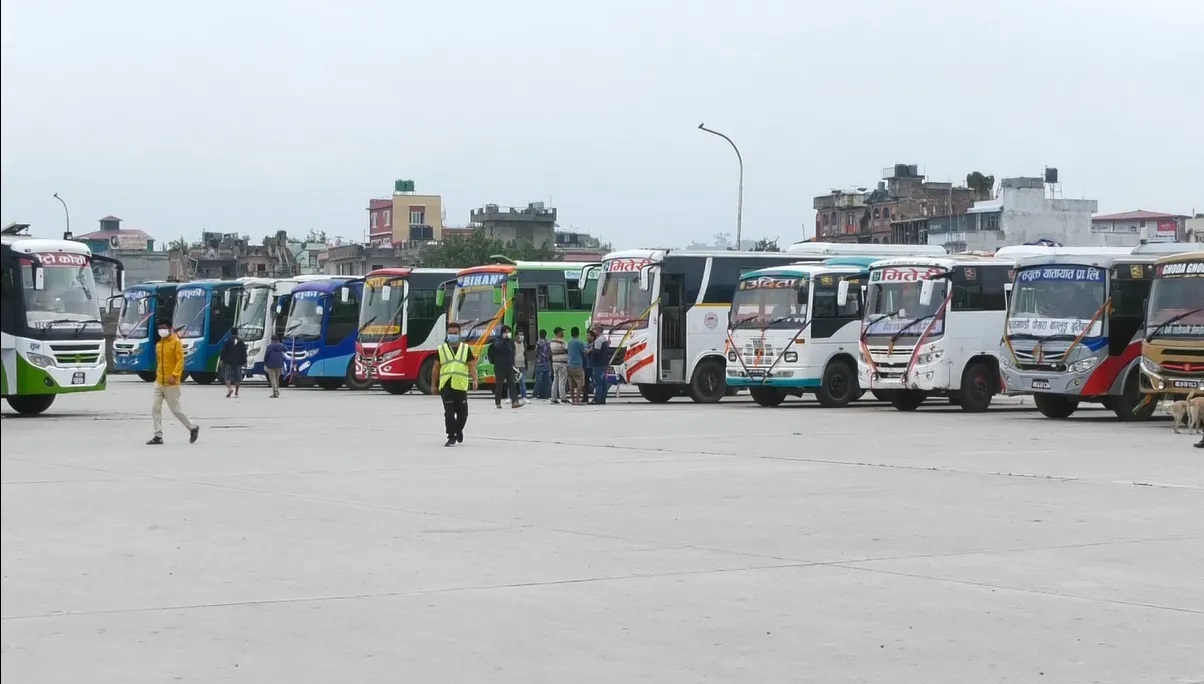तीन दिनमा एक लाख ३८ हजारले छाडे काठमाडौं