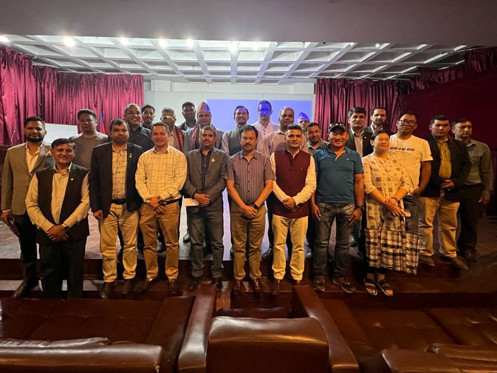 पर्यटन र हवाई सेवामा लगाएको कर खारेज गर्न माग
