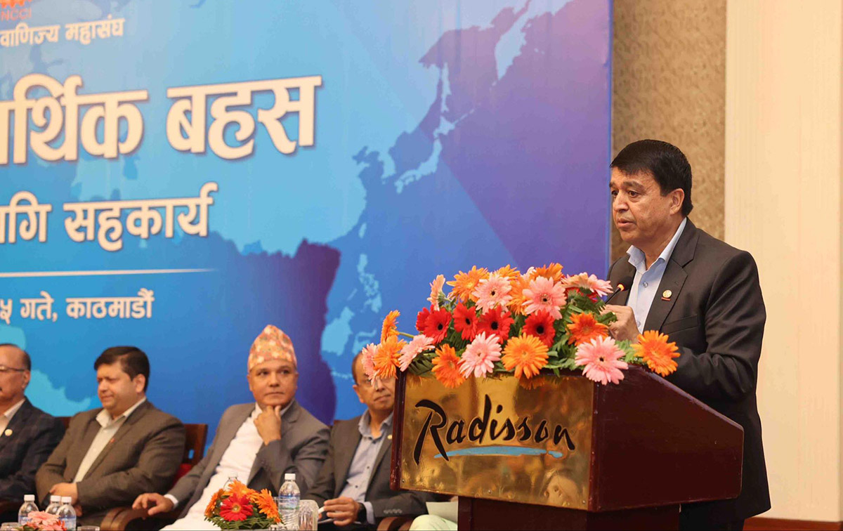 नेपाल उद्योग बाणिज्य महासंघका अध्यक्ष चन्द्रप्रसाद ढकाल आक्रमक विचार : निजी क्षेत्रलाई लखेटेर देशको अर्थतन्त्र कहिलेसम्म चल्छ ?