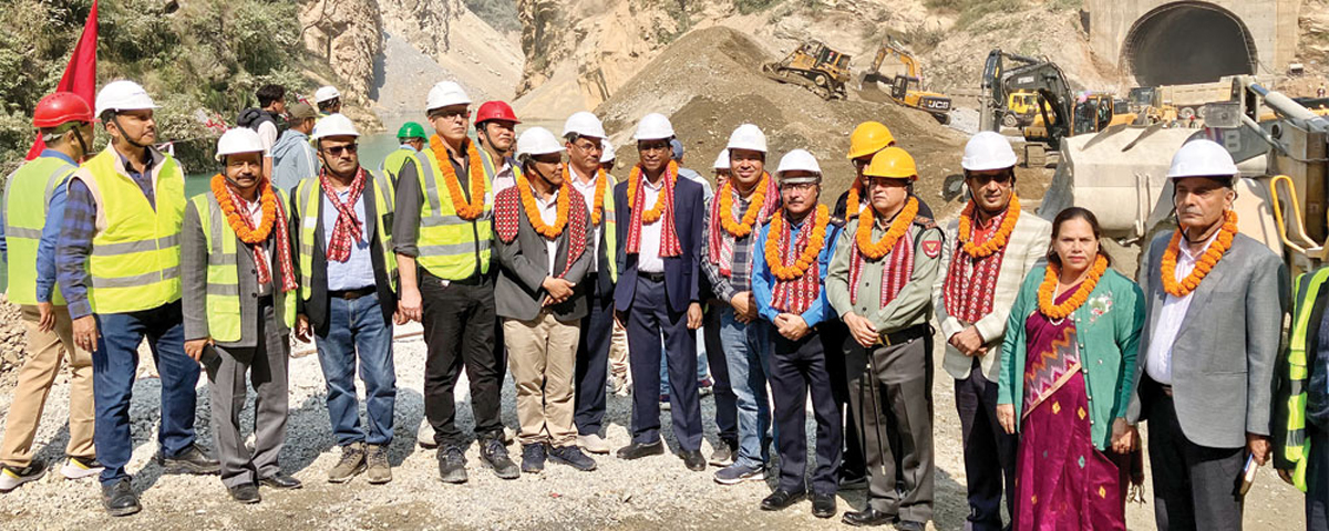 १४० मेगावाट क्षमताको जलाशययुक्त तनहुँ जलविद्युत् आयोजनाको मुख्य बाँध निर्माणका लागि सेती नदी फर्काइयो
