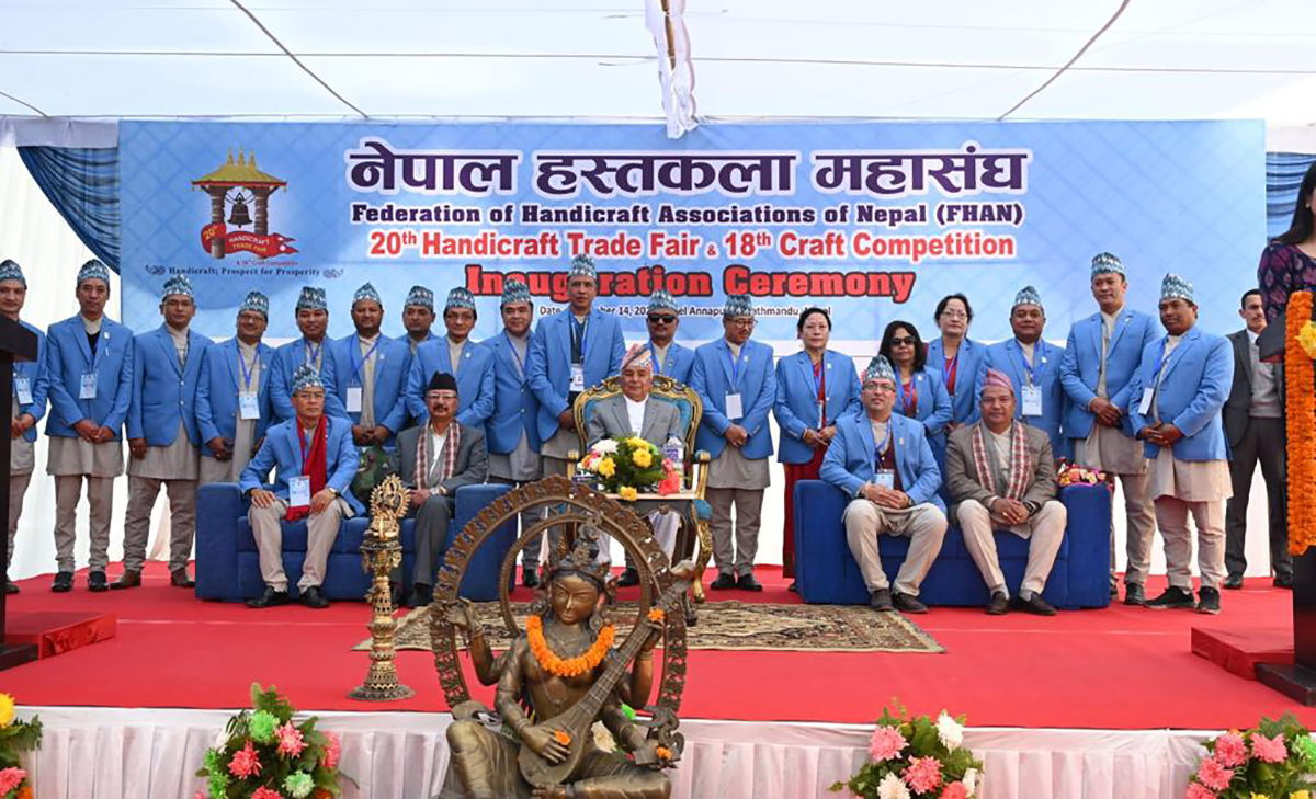 ‘विदेशी मुद्रा आर्जन गर्ने प्रमुख क्षेत्र हस्तकलाको प्रवर्द्धनका लागि उद्योग व्यवसायमैत्री नीति नियम आवश्यक’