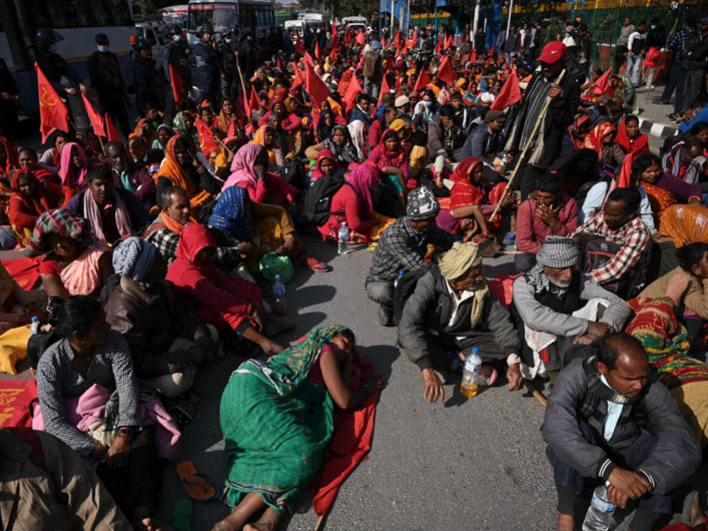लघुवित्त र सहकारी पीडितको सवालमा प्रतिपक्ष पनि दुर्गा प्रसाईकै ‘लाईन’मा