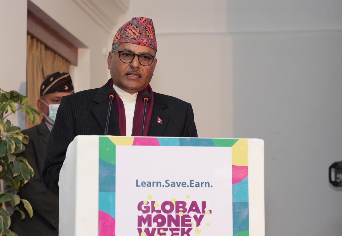 ‘ग्लोबल मनी विक’ सुरु, सानै उमेरदेखि नै बचतको अभ्यास गर्न राष्ट्र बैंकका गभर्नरको आग्रह