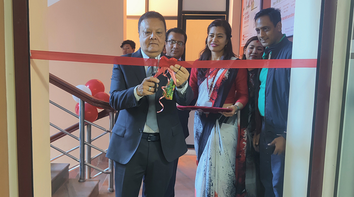 हिमालयन बैंकको गोंगबु शाखा बूढानीलकण्ठस्थित हात्तीगौंडामा स्थानान्तरण