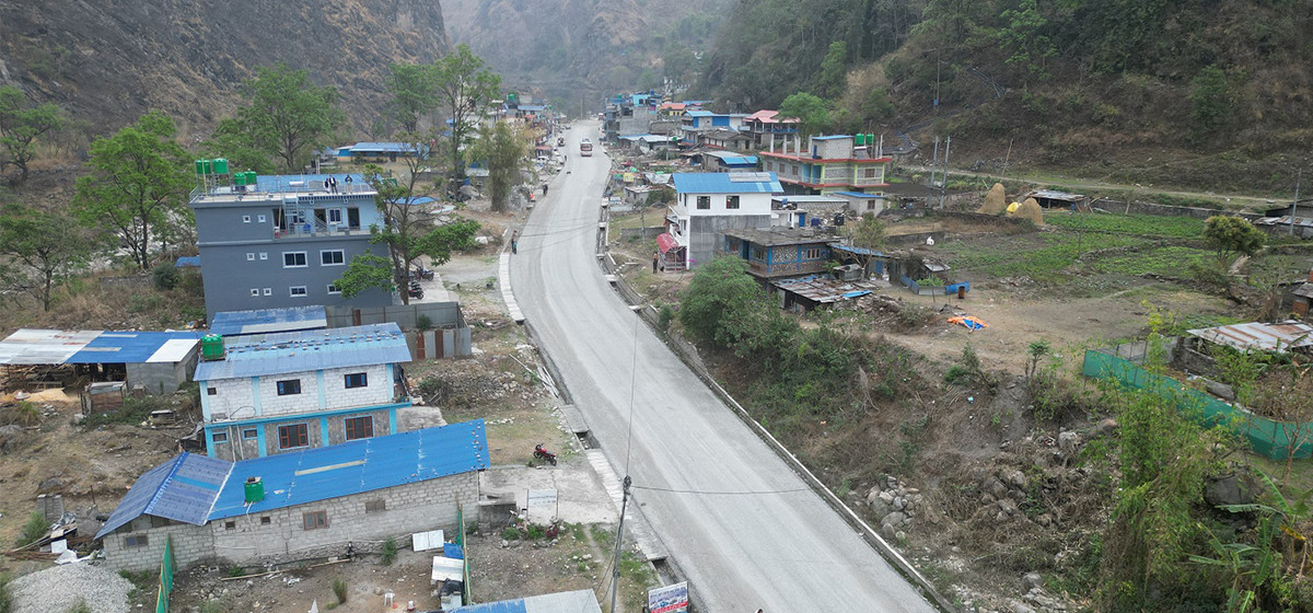 राष्ट्रिय गौरवको कालीगण्डकी करिडोरः तिप्ल्याङ–पोखरेबगर खण्डमा कालोपत्र