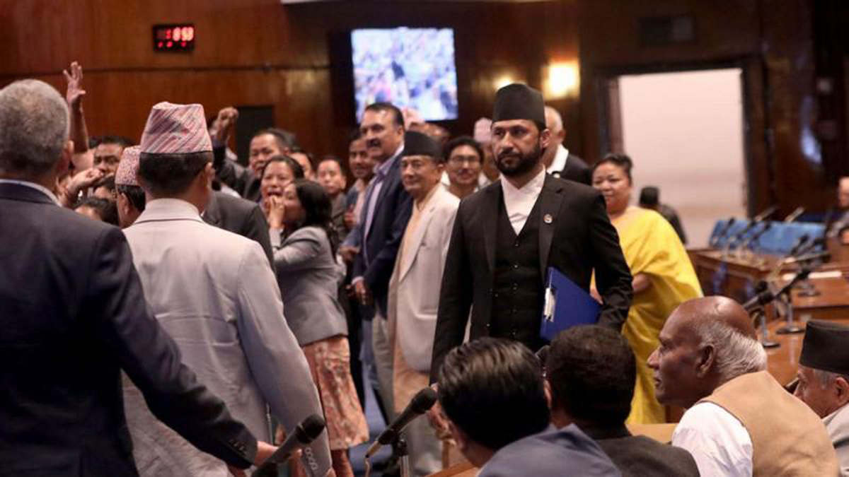 सहकारी ठगी छानबिनको विवादका कारण संसद् फेरि अवरुद्ध, राष्ट्रपतिलाई धन्यवाद दिने योजना विफल