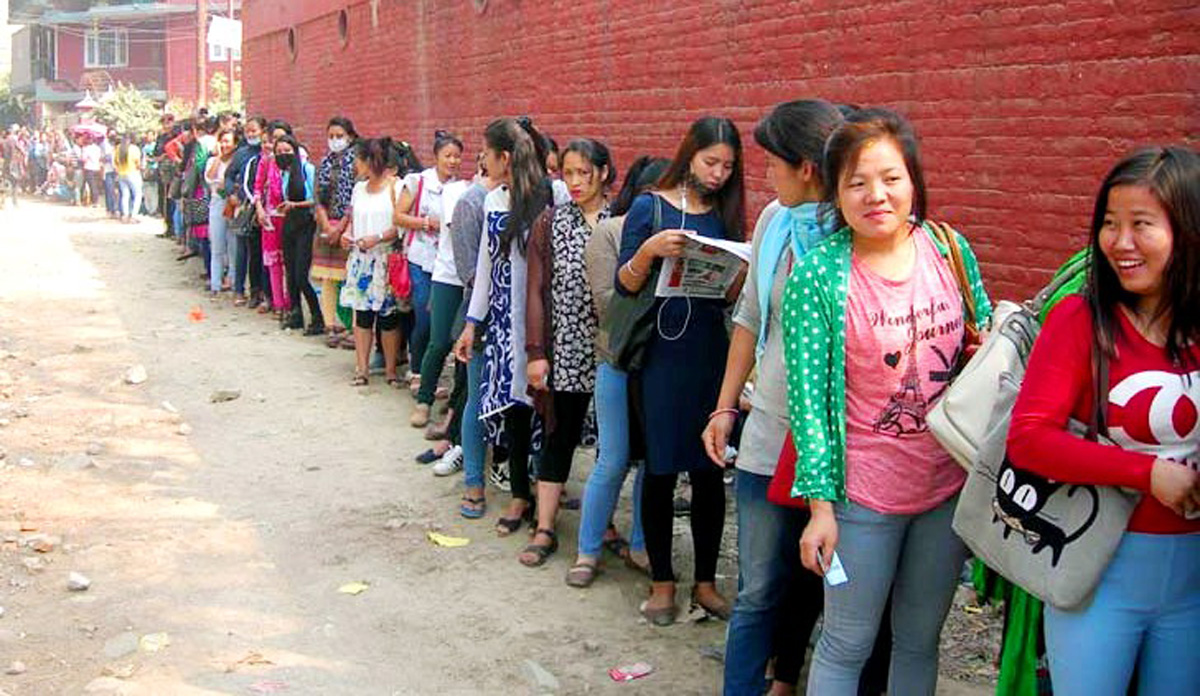वैदेशिक रोजगारीमा जाने महिलाको सङ्ख्या १६ प्रतिशतले बढ्यो, चालु आवमा ३१ हजार ५८५ बाहिरिए