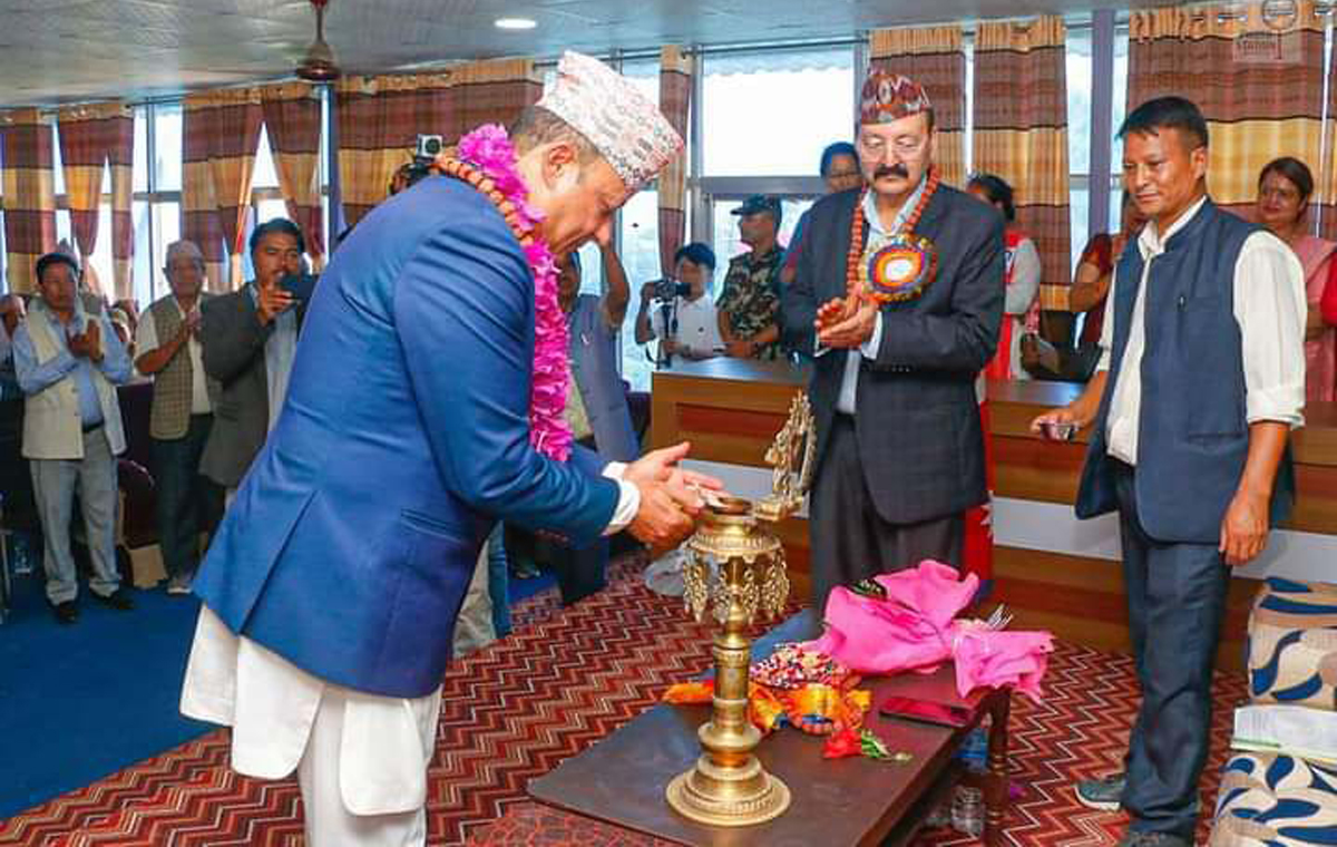 संखुवासभाको स्रोत र साधनलाई सही सदुपयोग ग¥यो भने मुलकनै आत्मनिर्भर र समृद्धि बन्ने मन्त्री खड्काको दाबी