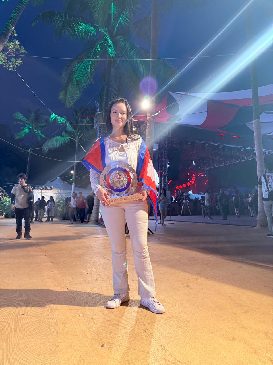 बर्षा बस्नेत बनिन् टिभिएस मोटोसोलमा १२५सीसी स्कुटर डर्ट रेसकी विजेता
