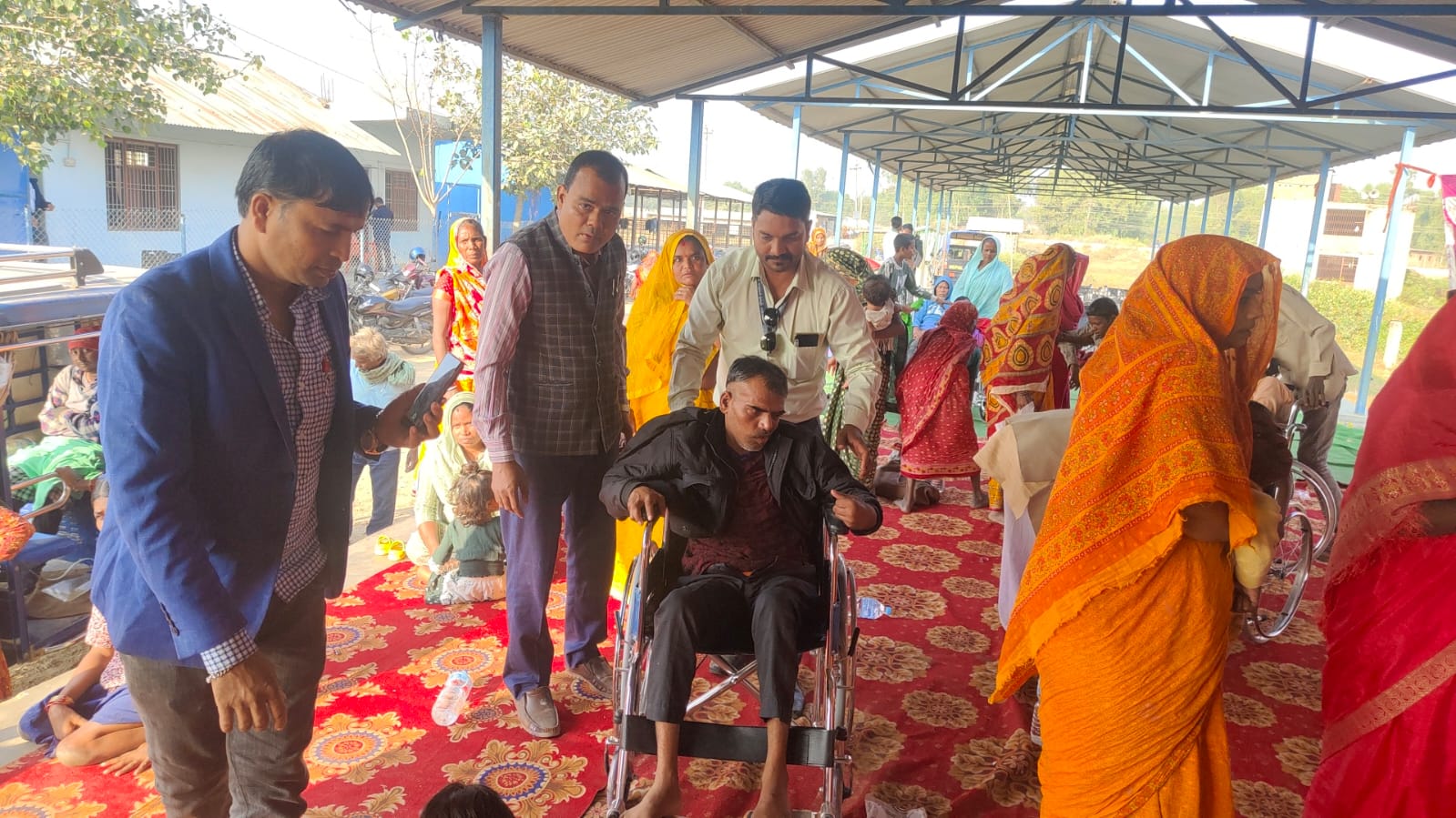 ‘सलिको’द्वारा विश्व अपाङ्ग दिवसको अवसरमा ह्विल चेयर वितरण
