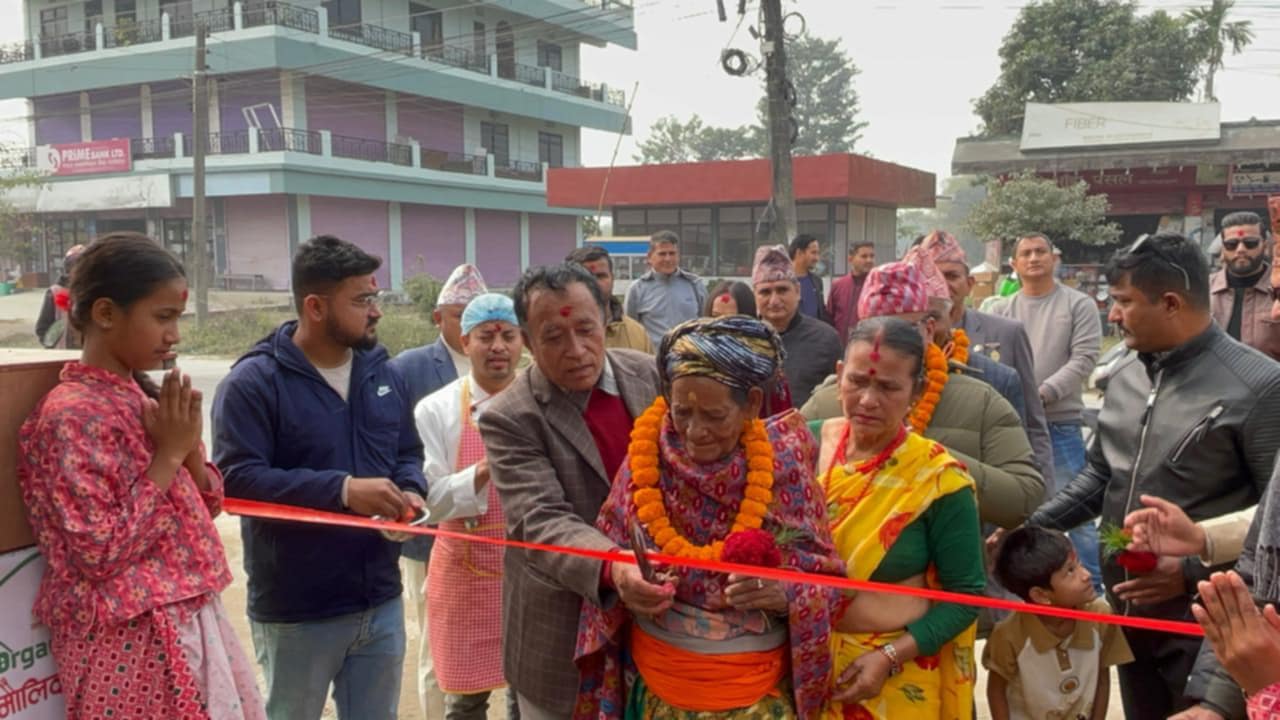 मौलिक भान्छा घरको नयाँ शाखा मोरङमा, मौलिक बजारको  पहल गर्दै