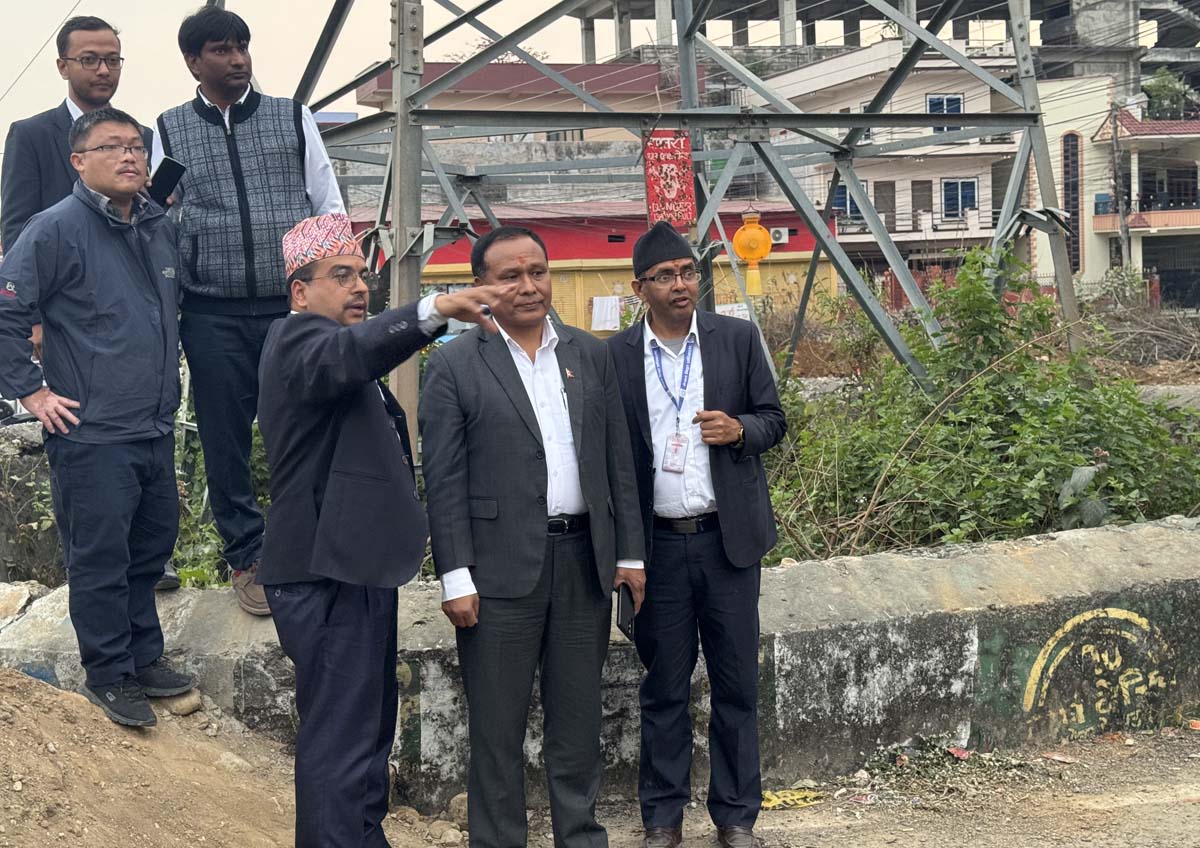 बुटवलमा प्रसारण लाइनको मोनोपोल राख्ने काम धमाधम