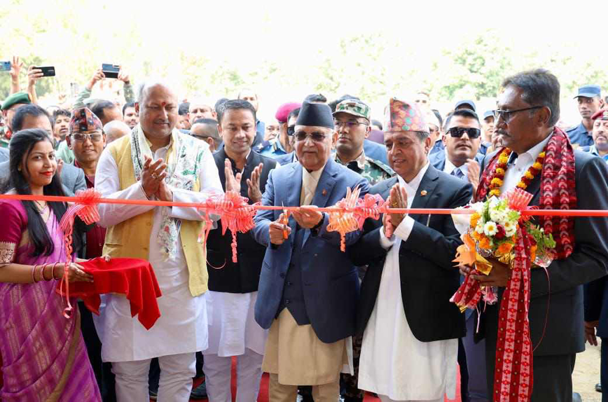 आइएमई ग्रुपको २ अर्ब लगानीमा कागज उद्योग सञ्चालनमा, प्रधानमन्त्री ओलीद्वारा उद्घाटन