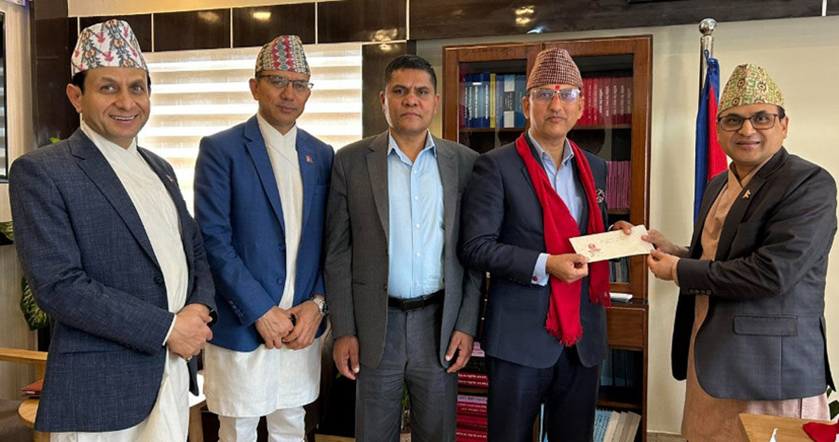 नेप्सेका नवनियुक्त सीईओ चुडामणी चापागाईंले बुझे नियुक्ति पत्र