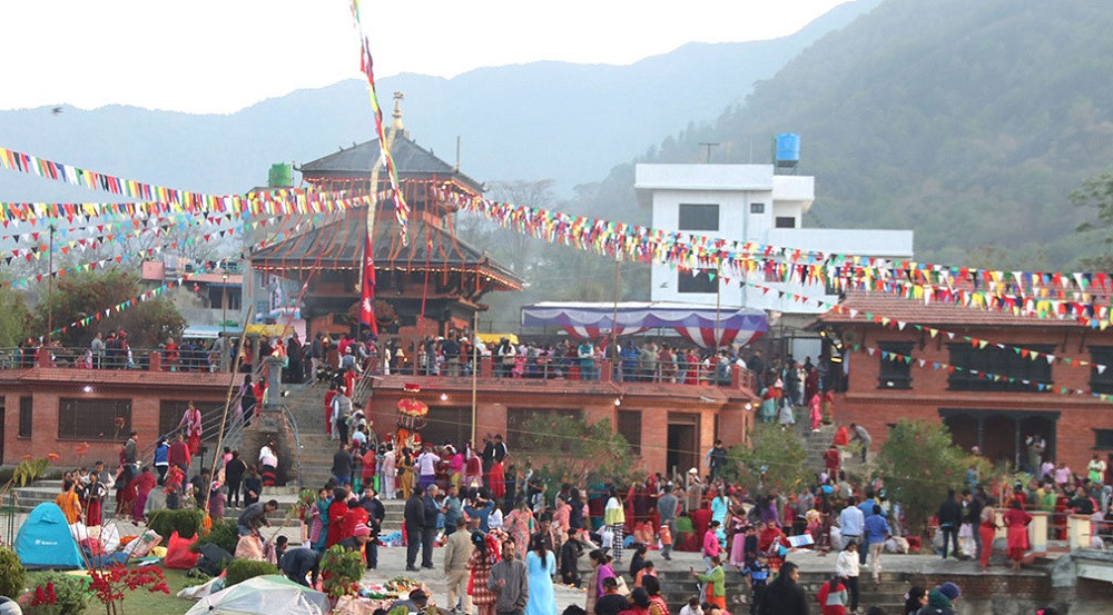 सपनतीर्थ मेलामा भक्तजनको घुइँचो