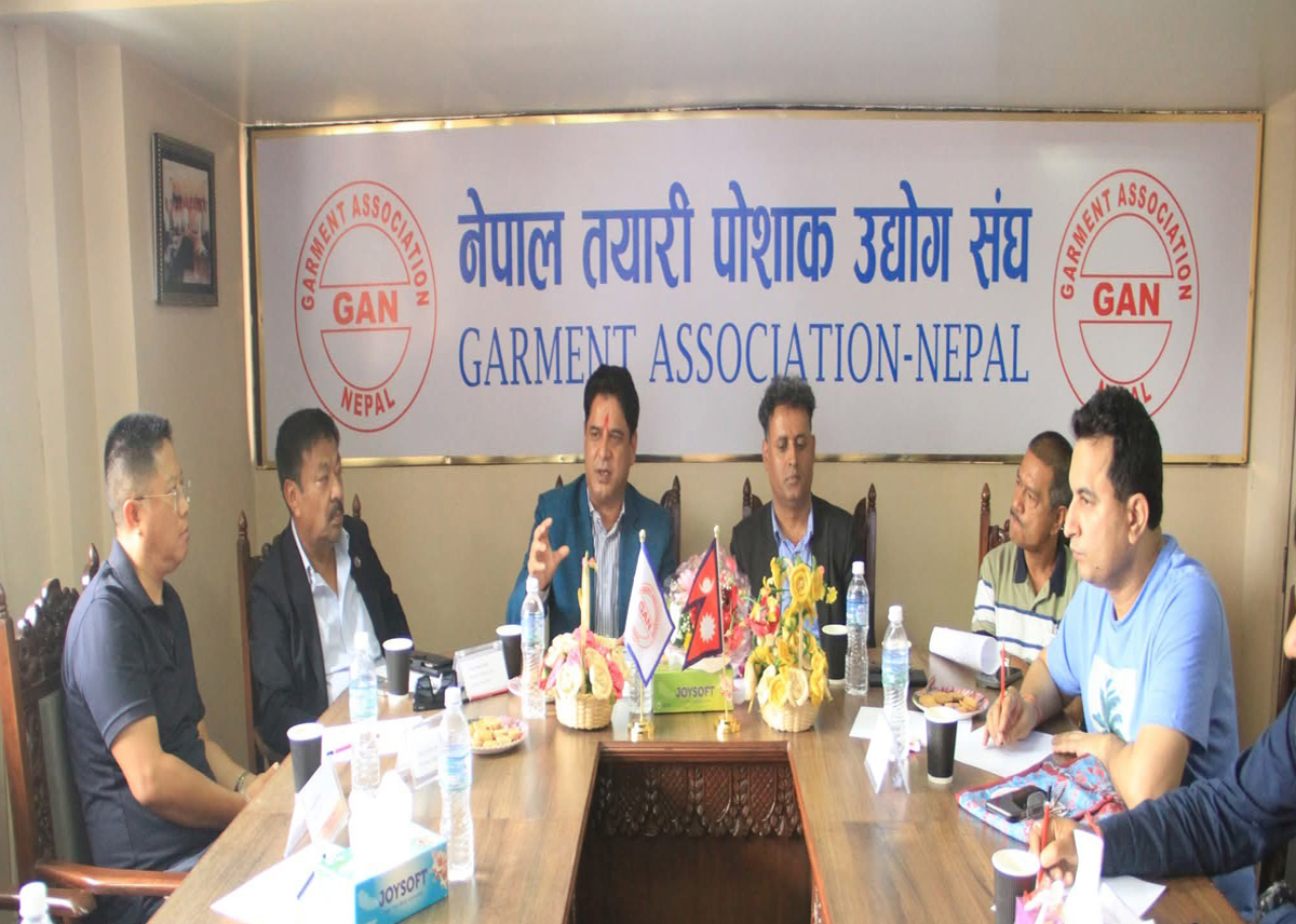 तयारी पोसाक उद्योग संघ र उद्योगमन्त्रीबीच उच्चस्तरीय छलफल, निर्यात प्रवर्द्धनमा जोड