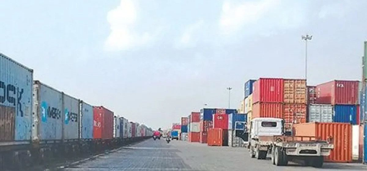 वीरगञ्ज हुँदै ७९ अर्ब ५४ करोड रुपैयाँको वस्तु तथा सामान निर्यात