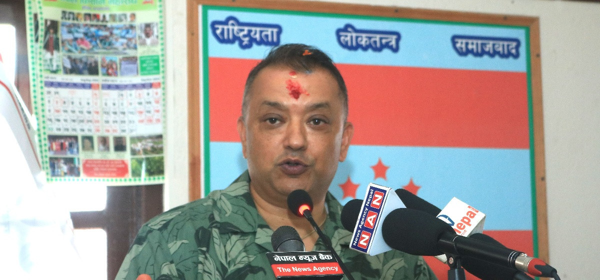 नेपाली कांग्रेसका सभापति  गगन थापाले  सर्लाही–४ बाट उम्मेदवारी दिँदै