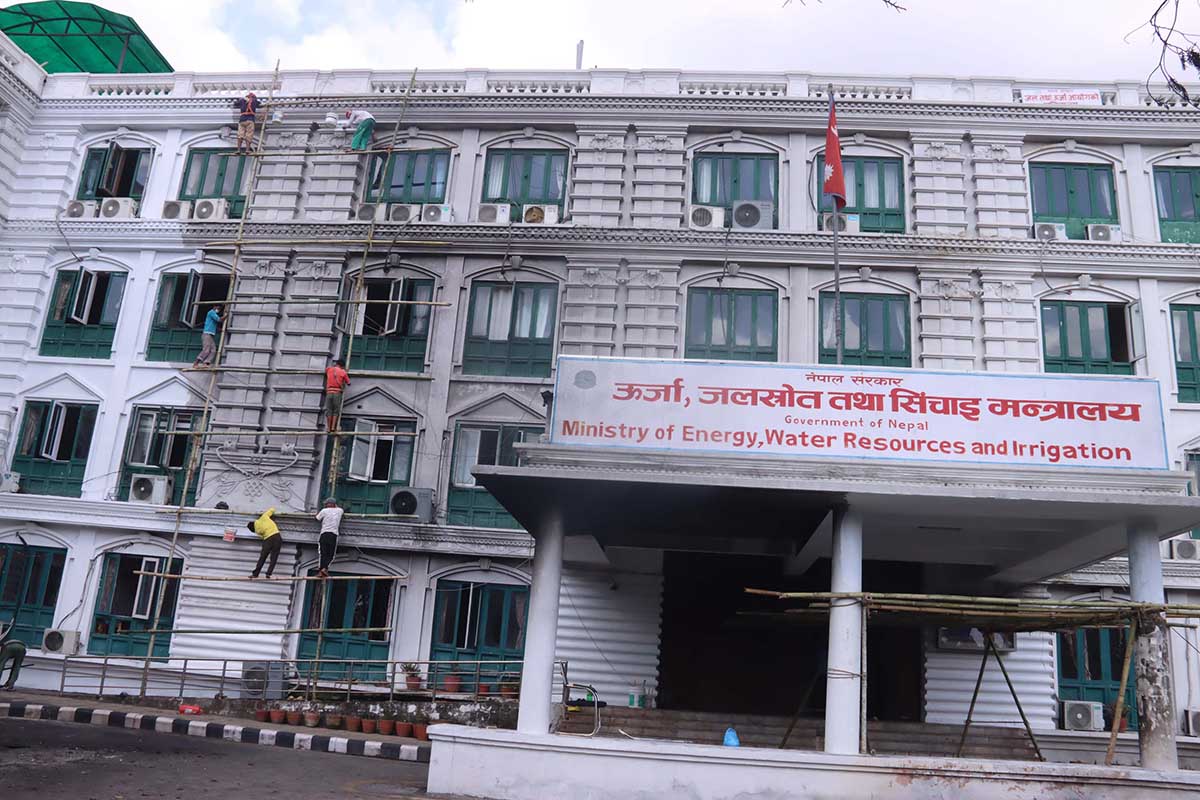 ‘भारतलाई प्रसारण लाइनको भाडा नेपालले एक्लै तिर्ने’ भनी आएको समाचार भ्रामक: ऊर्जा मन्त्रालय