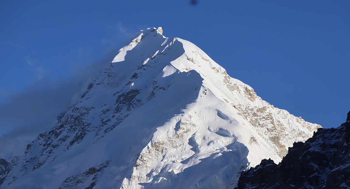 तीन सय विदेशीले गरे कञ्चनजंघा हिमाल क्षेत्र भ्रमण