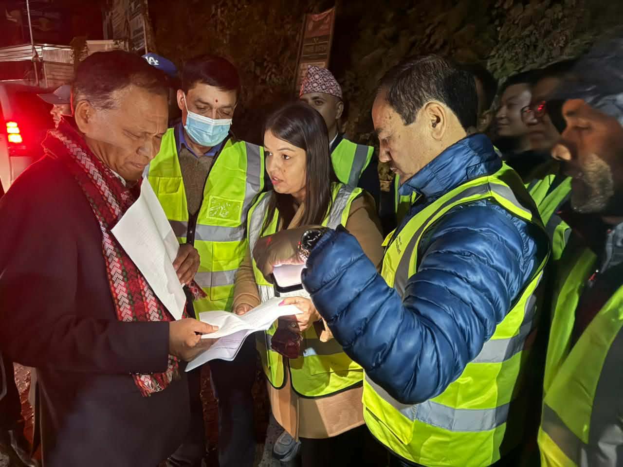 नागढुङ्गा–मुग्लिन सडकको अनुगमन, काम तीव्र बनाउन मन्त्री घिसिङद्वारा निर्देशन