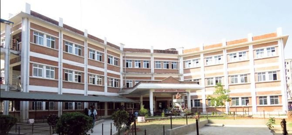 स्वास्थ्य बीमा कार्यान्वयनको उत्कृष्ट नमुना भरतपुर अस्पताल
