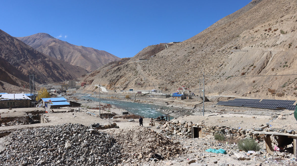 चिसो बढेपछि हिल्सास्थित यारी भन्सार कार्यालय तीन महिनाका लागि बन्द