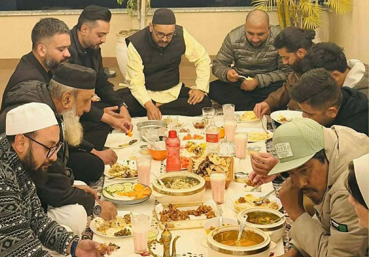 पूर्व सांसद असिफ र उनका दाजु आसिफ साहको निमन्त्रणामा बालेन साह इफ्तार भोजमा सहभागी