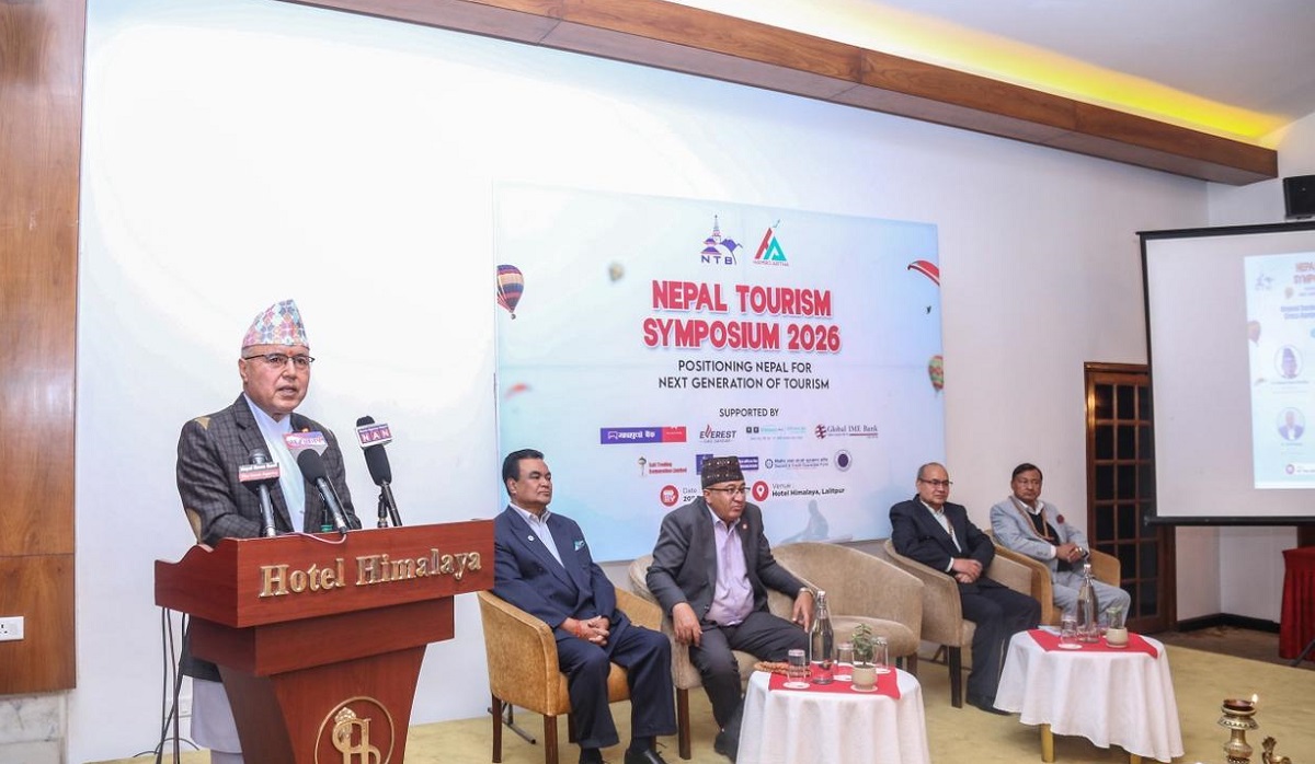 निर्वाचनका निम्ति स्रोतसाधनको कमी हुन नदिने अर्थमन्त्री खनालको प्रतिबद्धता