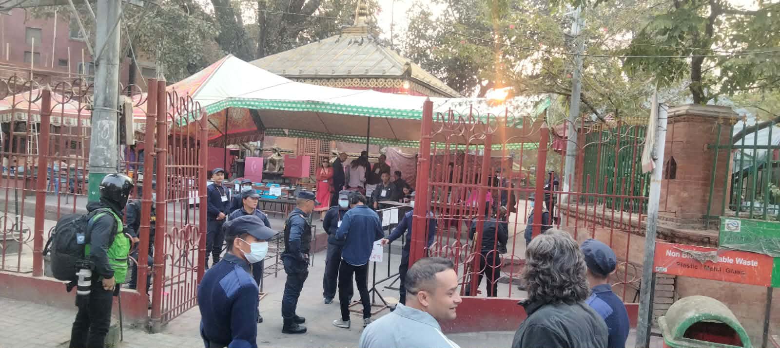 प्रतिनिधिसभा सदस्य निर्वाचनअन्तर्गत मतदान जारी