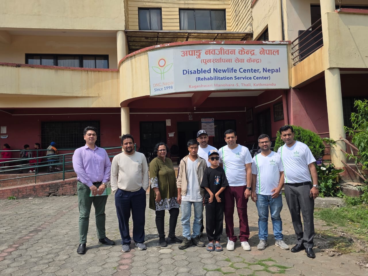शिवम् सिमेन्टद्वारा विशेष क्षमता भएका रोल्पाका सन्देश बुढा मगरलाई शैक्षिक सहयोग